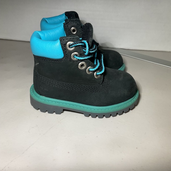 Timberland Black and Blue Toddler Boots Size 4 - Picture 7 of 9